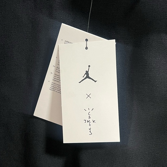 Cactus Jack x Nike Air Jordan Canvas Flight Jacket - Picture 6 of 10